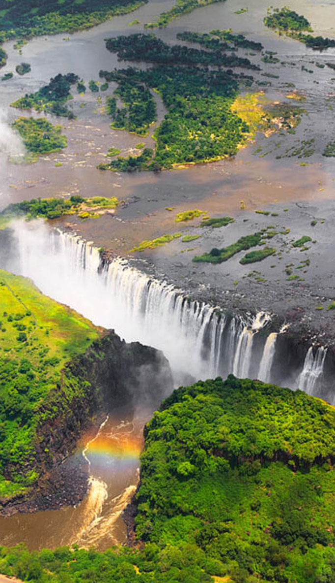  Victoria Falls